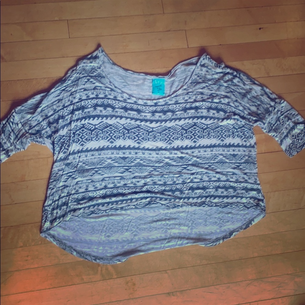 Shirt (crop)